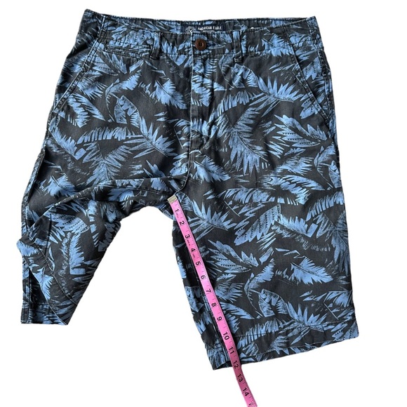 American Eagle Longboard Shorts in Tropical Hawaiian Print Blue & Black Size:31 - Picture 8 of 10